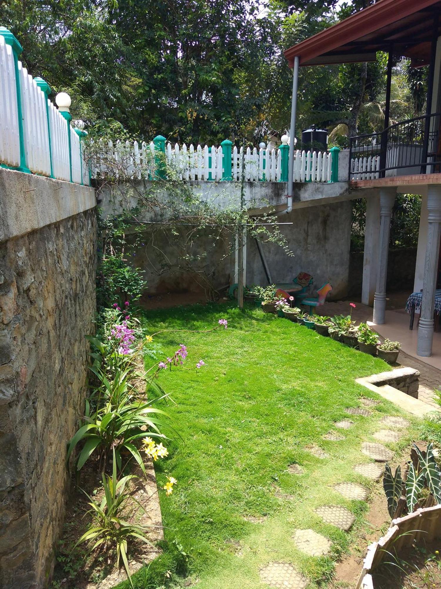 Jasmine Garden Inn Ella Extérieur photo