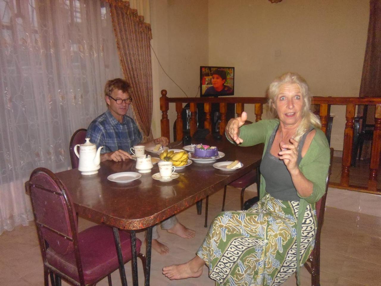 Jasmine Garden Inn Ella Extérieur photo